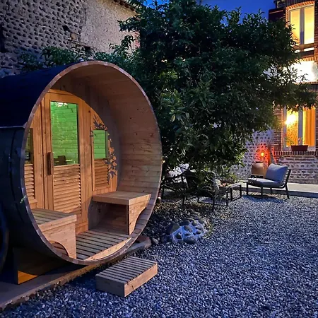 بيت للعطل Les Jardins Imaginaires Et Sauna