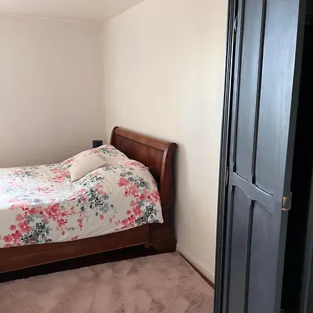 Les Jardins Imaginaires Et Sauna بيت للعطل