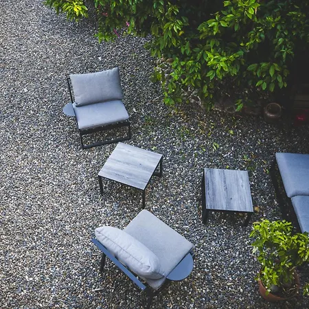 Les Jardins Imaginaires Et Sauna بيت للعطل *