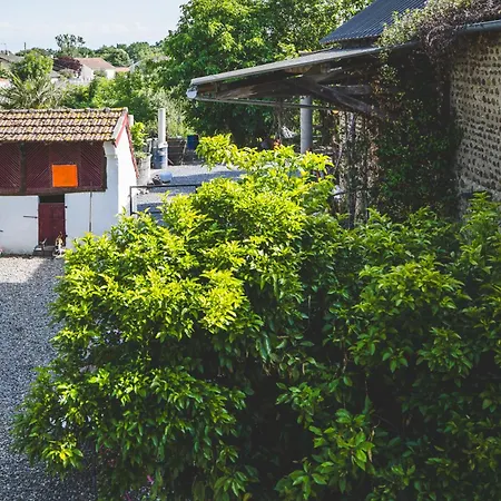 Les Jardins Imaginaires Et Sauna بيت للعطل Lahitte-Toupiere